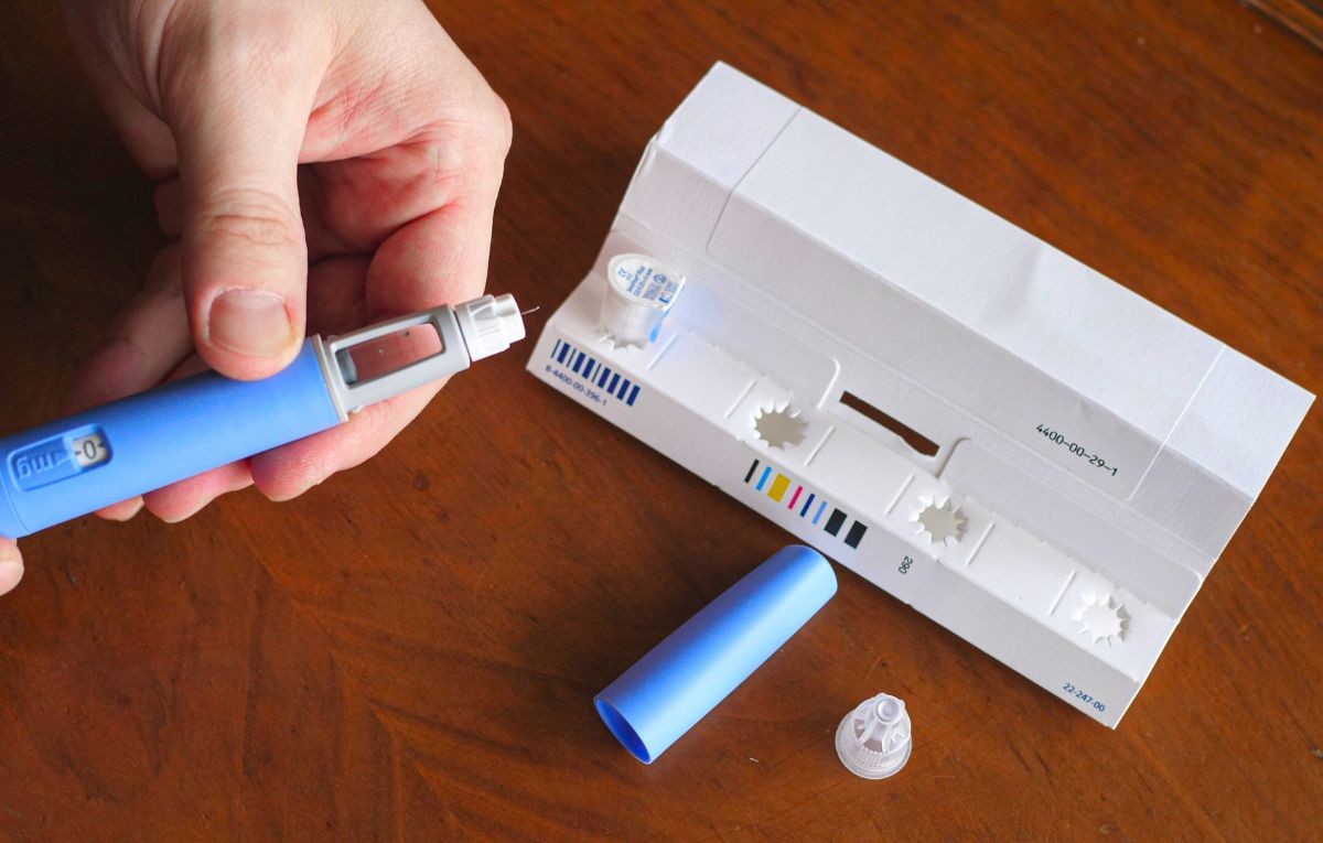 parei-ozempic-ou-mounjaro-como-nao-engordar-tudo-de-novo-guia-completo